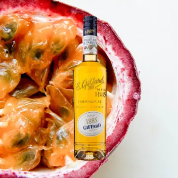Giffard Crème de Fruit de la Passion